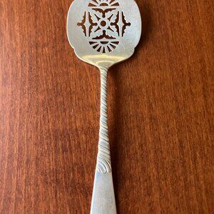 RARE Antique 1885 Gorham Sterling COLONIAL Cucumber Server 5 1/4"